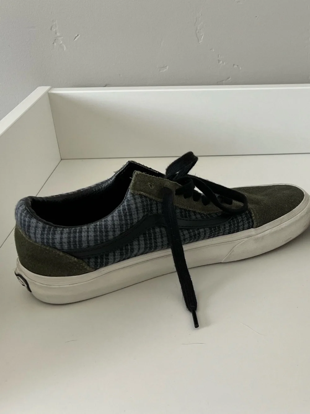 Vans Old Skool Sneakers - Picture 6 of 9